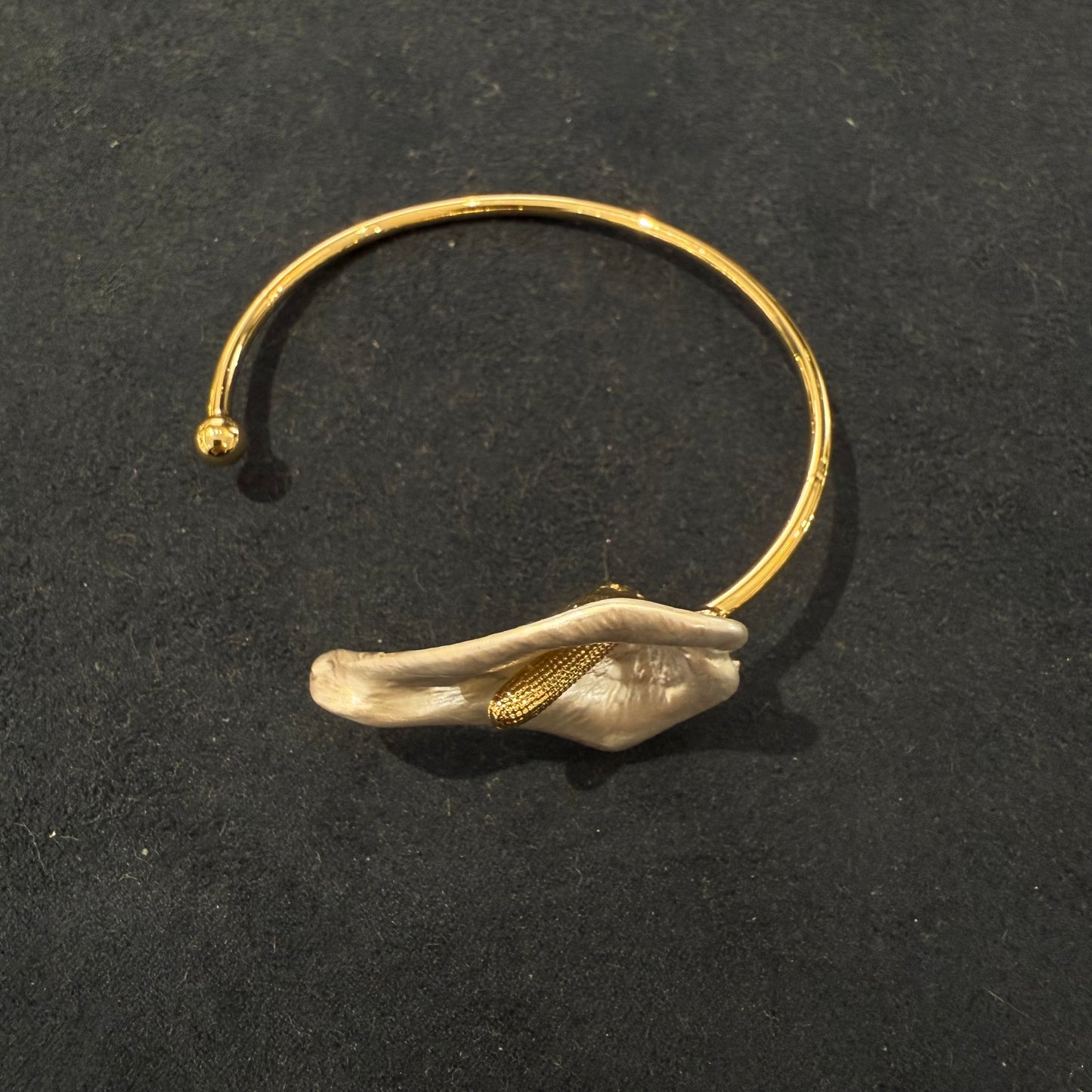 Calla lily flower bangle Cloisonné