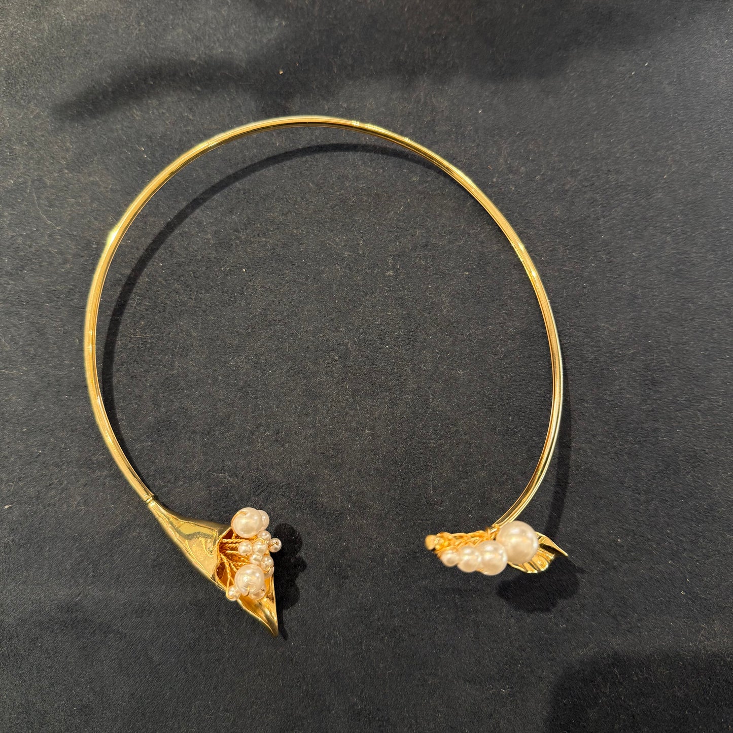 Lily&pearls collar necklace Cloisonné